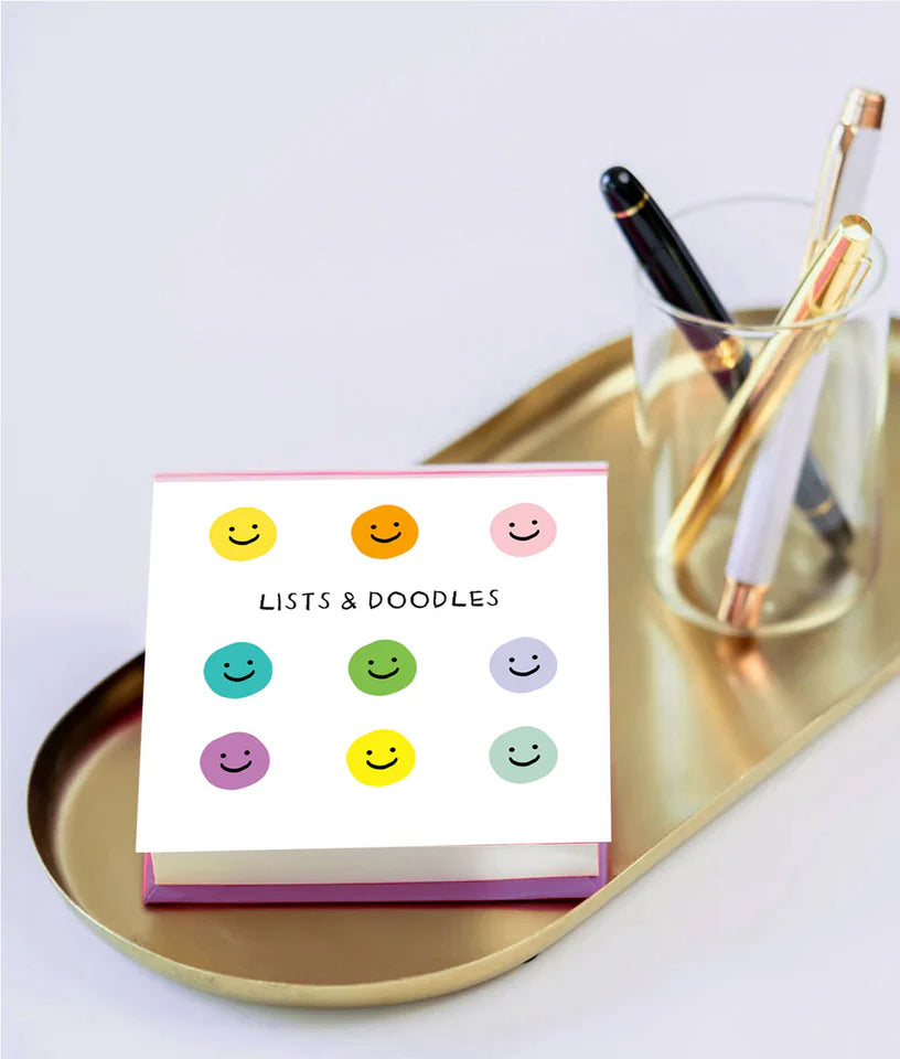 LISTS & DOODLES SMILE