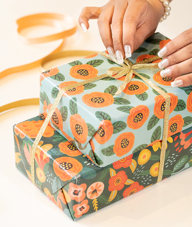 FLORAL GREEN- GIFT WRAPPING PAPER