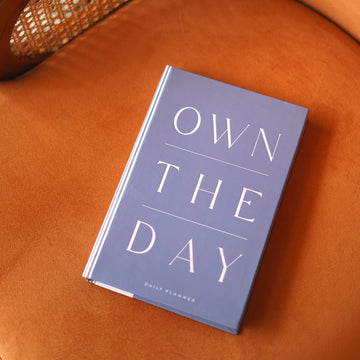 OWN THE DAY(BLUE) - Undated Daily Planner