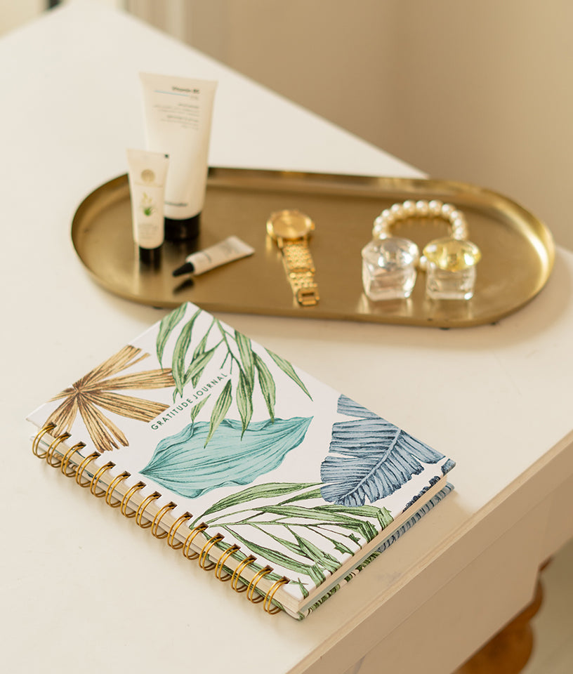 TROPICAL LEAVES