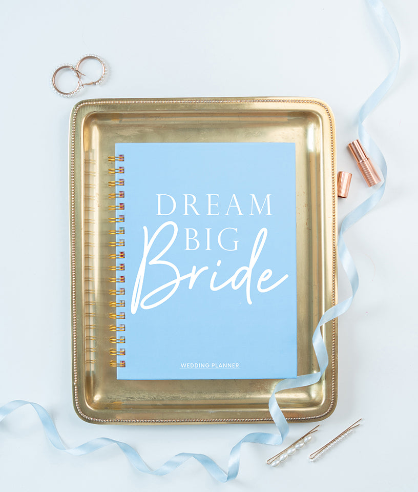 THE DETAIL ORIENTED BRIDE