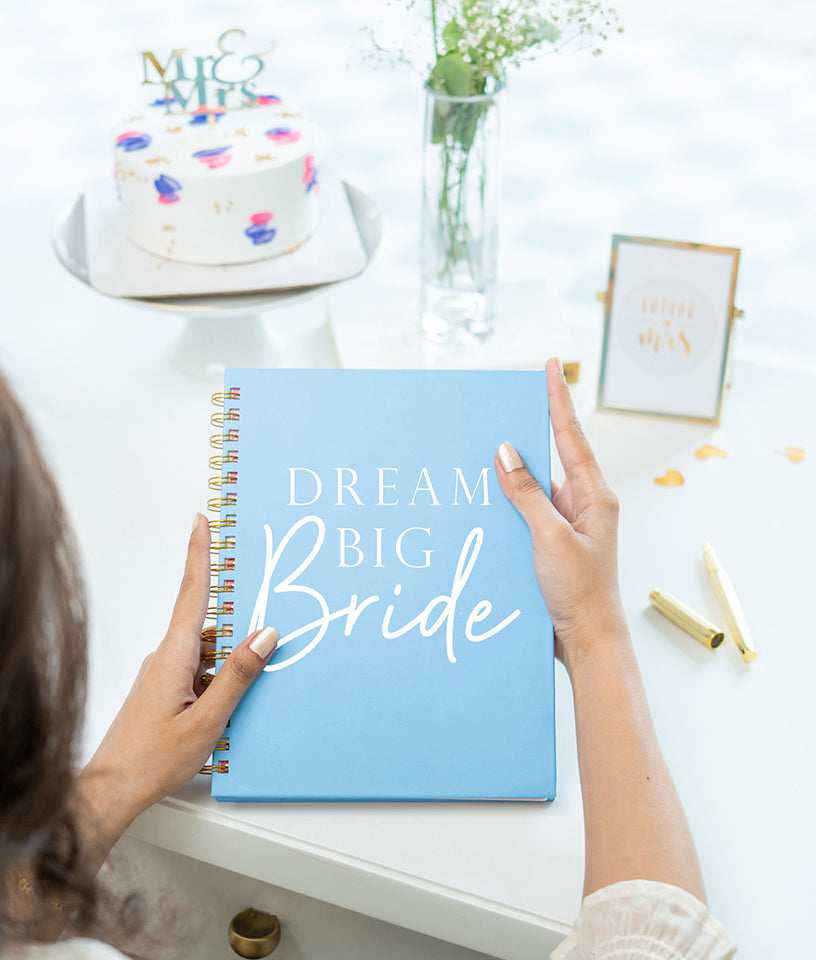 THE DETAIL ORIENTED BRIDE