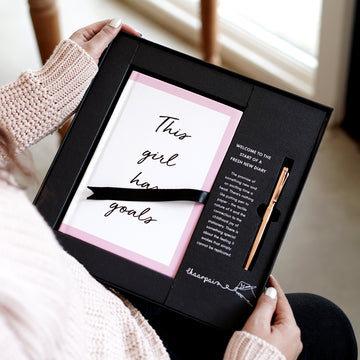 THIS GIRL HAS GOALS - GIFT SET