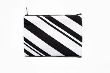 BLACK AND WHITE- POUCH