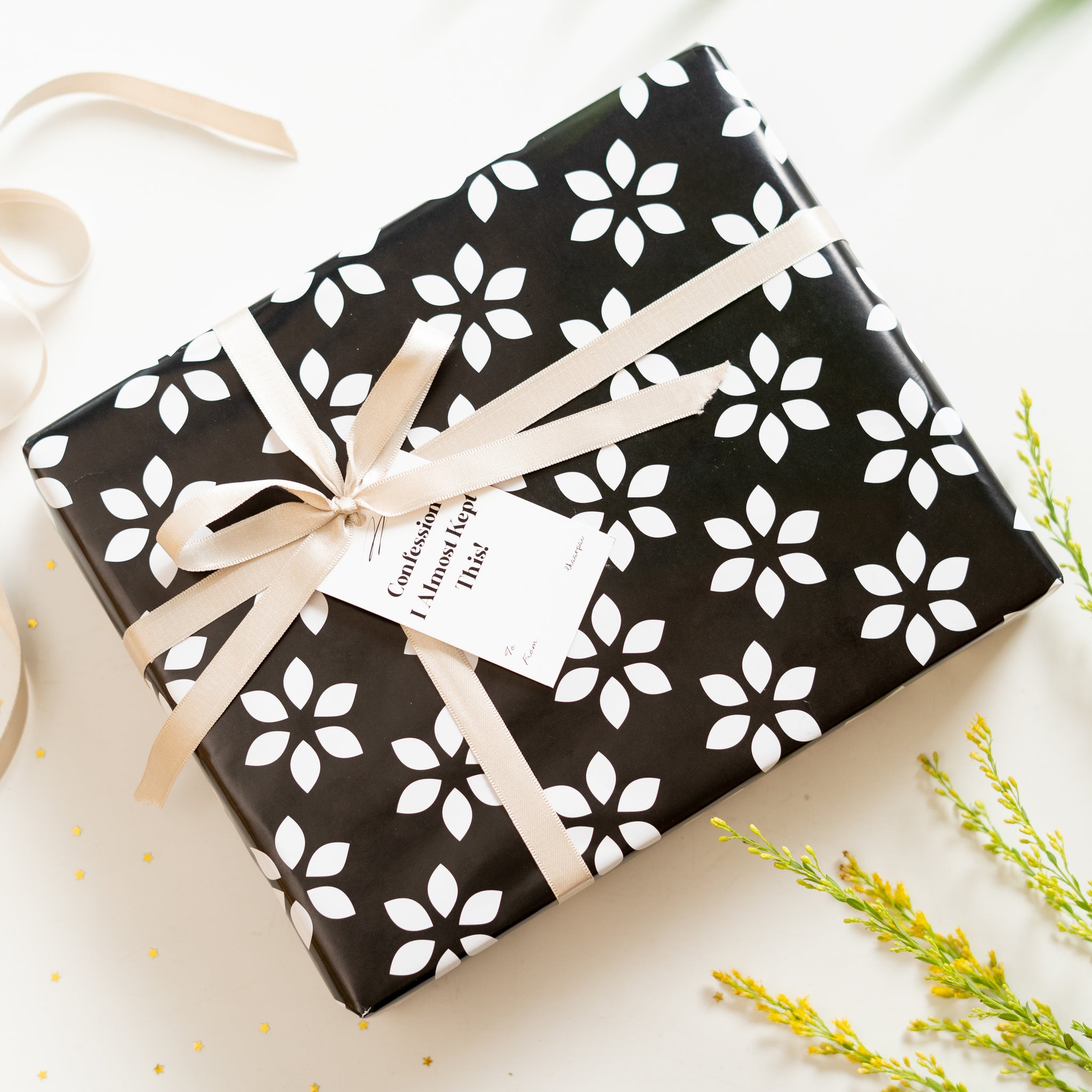 BLACK AND WHITE FLORAL- GIFT WRAPPING PAPER