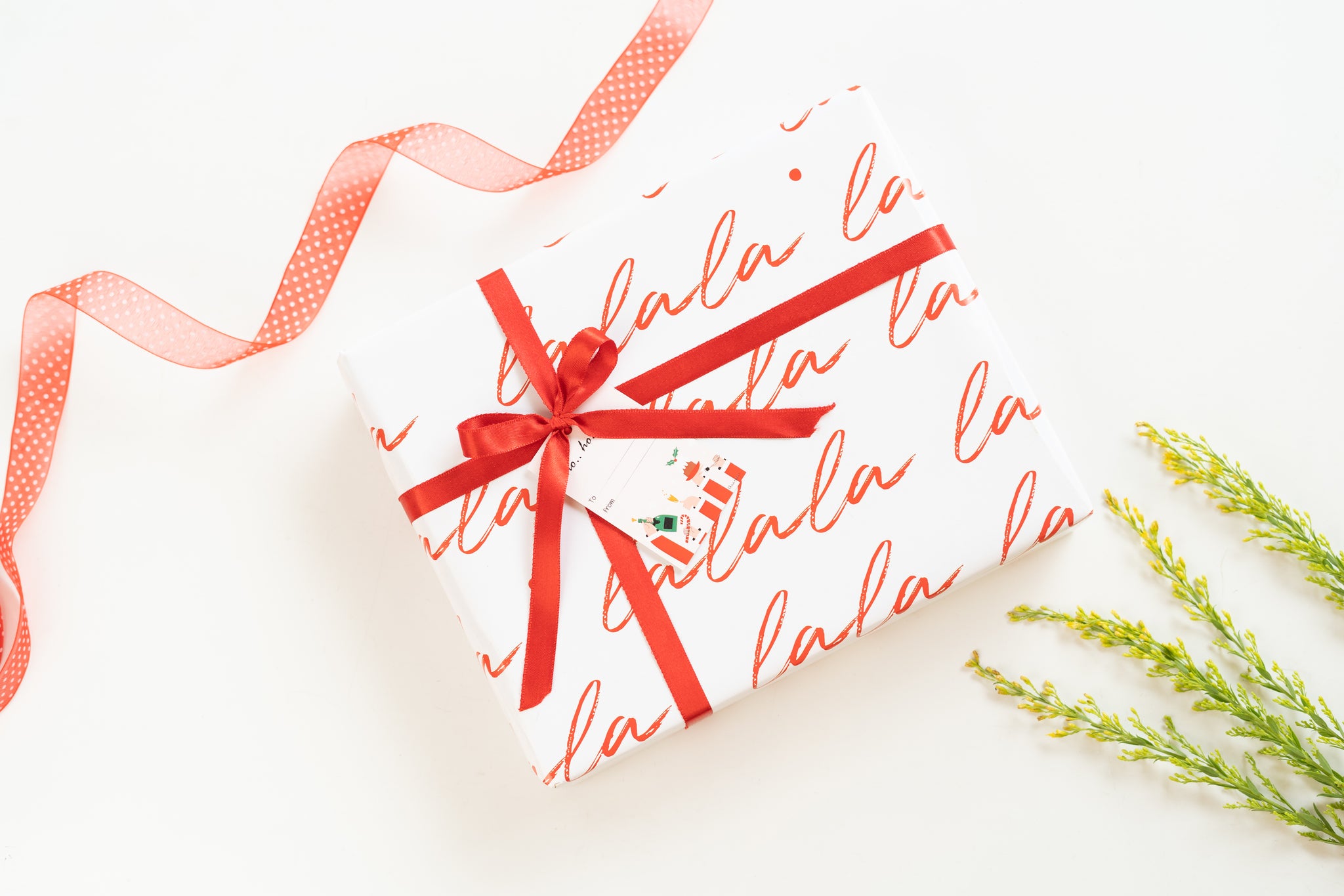 LA LA LA- GIFT WRAPPING PAPER