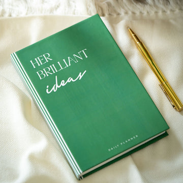 HER BRILLAINT IDEAS - Undated Daily Planner